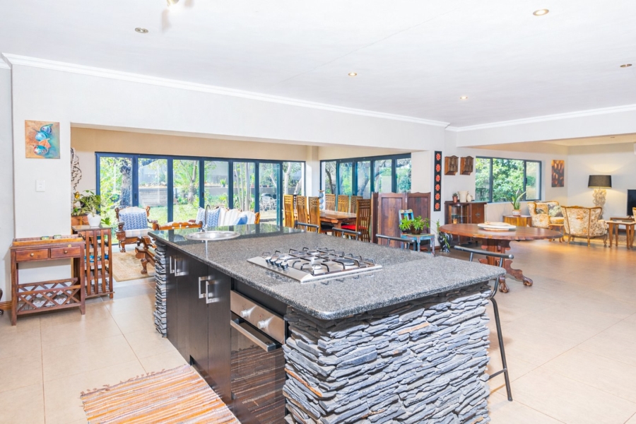 5 Bedroom Property for Sale in Xanadu Eco Park North West